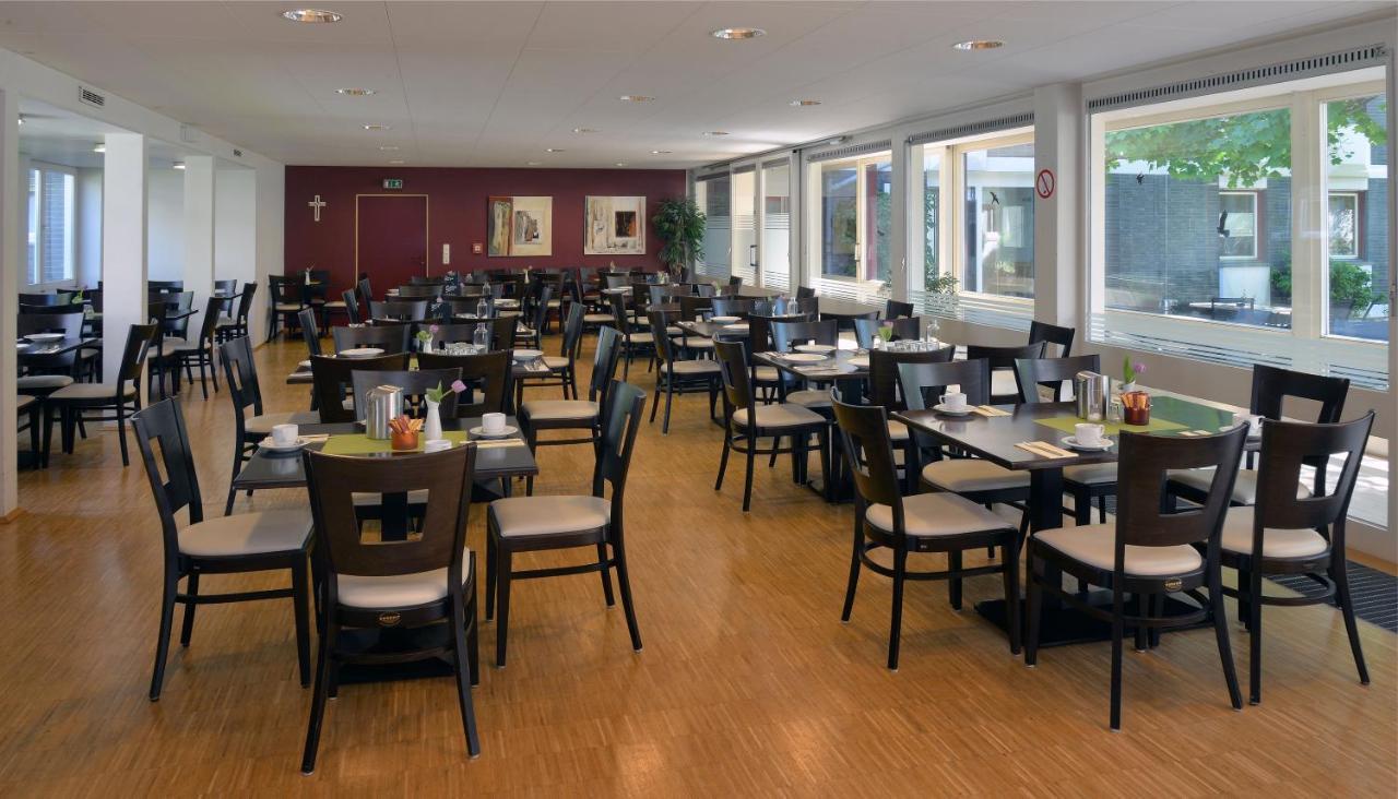 Nell-Breuning-Hotel Herzogenrath Exterior foto
